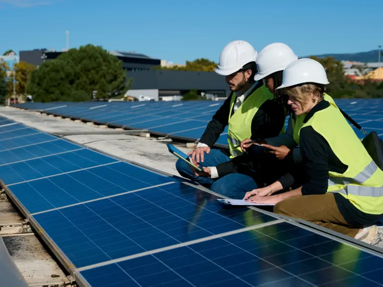 commercial solar maintenance